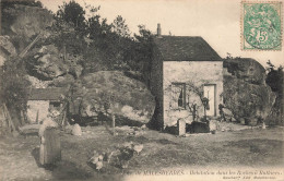 ENVIRONS DE MALESHERBES - Habitation Dans Les Roches à Buthiers. - Malesherbes
