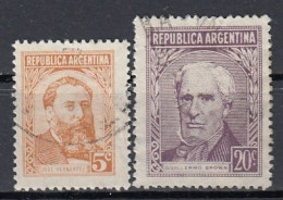 ARGENTINA 647-648,used,falc Hinged - Autres & Non Classés