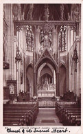 WIMBLEDON - Interior Catholic Church - London Suburbs