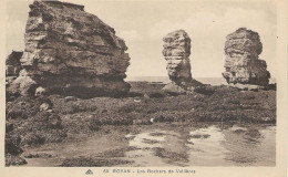 17 -   Royan - Les Rochers De Vallières ** CPA   Vierge  ** - Royan