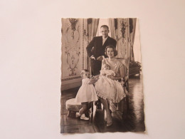 LL. AA. SS.  Le Prince Rainier III,  La Princesse Grace, Le Prince Albert, La Princesse Caroline - Familles Royales