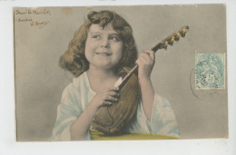 ENFANTS - LITTLE GIRL - MAEDCHEN - Jolie Carte Fantaisie Portrait Fillette Musicienne - Portraits