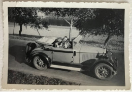 Photo Ancienne - Snapshot - Voiture Automobile Roadster Décapotable - Fanion Drapeau Tête De Mort - Cars