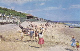 Postcard - The Beach, Frinton-On-Sea - Card No. PT8181 - Posted 01-09-1965 (Stamp Removed) - VG - Unclassified