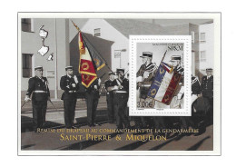 Saint-Pierre-et-Miquelon N° F 1226** Neuf Sans Charnière Représentation De Gendarmes Tenant Le Drapeau - Unused Stamps
