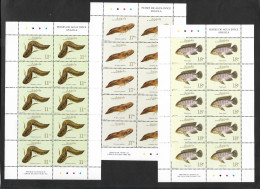 Angola Poissons Poisson D'eau Douce Feuillets 10 Timbres 2001 **  Angola Fishes Freshwater Fish 10 Stamps Sheetlets ** - Angola