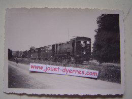Pontoise Magny En Vexin Octobre 1938 Chemin De Grande Banlieue Locomotive 030  CGB N°1 - Trains