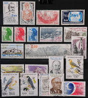 France 1984 - Lot De 18 Timbres N° 2305-2315-2316-2317-2323-2324-2325-2326-2327-2334-2335-2336-2337-2339-2340-2341-2344 - Used Stamps