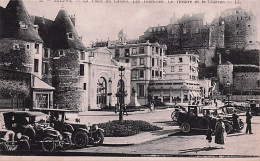 76 -  DIEPPE - La Place Du Casino - Les Tourelles - Le Theatre Et Le Chateau - Dieppe