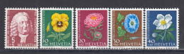 Switzerland 1958 - Pro Juventute: Flowers, Mi-Nr. 663/67, MNH** - Neufs