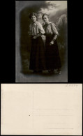 Menschen Soziales Leben 2 Frauen (Atelier-Foto Schröder Halle/Saale 1920 - Personnages