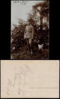 Foto  Soldat Im Garten Militaria WK1 Fotokarte 1916 Privatfoto - War 1914-18