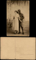 Menschen Soziales Leben Liebespaar (Er In Flieger-Kleidung) 1920 - Couples
