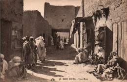 N°4756 W -cpa Sidi Okba -une Rue- - Autres & Non Classés