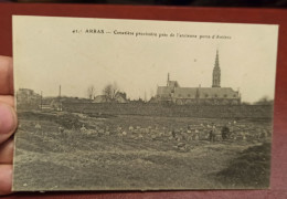 CPA 62 @ ARRAS - Cimetière Provisoire Près De L'ancienne Porte D'Amiens En 1914 Guerre WW1 - E. Buff Editeur - Arras