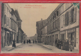 Carte Postale 82. Grisolles  Avenue De Toulouse   Très Beau Plan - Grisolles