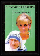 135 Sao Tomé E Principe Bloc N°372 OR Gold Stamps Lady Diana Cote 10 Eu British Royal Family - Sao Tome Et Principe