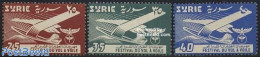 Syria 1957 Gliding 3v, Mint NH, Sport - Gliding - Avions