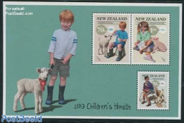 New Zealand 2013 Childrens Health S/s, Mint NH, Health - Nature - Health - Animals (others & Mixed) - Cattle - Neufs