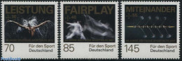 Germany, Federal Republic 2017 Sport Welfare 3v, Mint NH, Sport - Fencing - Kayaks & Rowing - Sport (other And Mixed) .. - Neufs