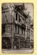 27. LOUVIERS – Vieille Maison Dite Des Templiers (animée) (commerces) - Louviers