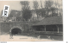 89 . Yonne :  Courgenay : Le Pont Et Le Lavoir . - Autres & Non Classés