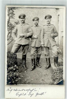 39807541 - Drei Soldaten Zigarre Zigarette - War 1914-18