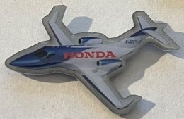 AVION HONDA  - PLANE - FLUGZEUG - AEREO - VOITURE - CAR - AUTOMOBILE - AUTO -              (32) - Honda