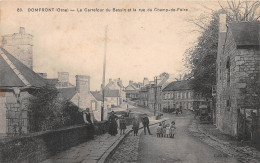 Delcampe - DOMFRONT - Le Carrefour Du Bassin Et La Rue Du Champ De Foire - Domfront