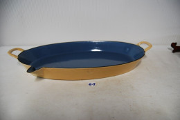 C182 Ancienne Poêle En émaillé - 1960 70 - Neuve Sortie De Magasin - Schalen Und Tabletts