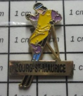 616A Pin's Pins / Beau Et Rare / SPORTS / SKI BOURG SAINT MAURICE Boursin, Maurice ? ? - Parachutting