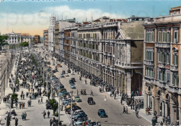 Delcampe - CARTOLINA  CAGLIARI SARDEGNA VIA ROMA VIAGGIATA 1959   Y11 - Cagliari