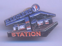 {67164} Pin's " E. Leclerc , Station " - Carburantes