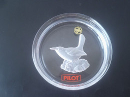 Vintage  Old Hoya Lead Crystal Embossed Round Glass Ashtray - Bird (Made In Japan) - Glass