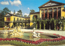 [-5%] AUTRICHE - Bad Ischl Die Kaiserstadt (Salzkammergut) - Kaiservilla Und Park - Vue En Façade - Animé - Carte Postal - Bad Ischl
