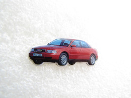 PIN'S     AUDI A 4 - Audi