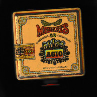 Très Jolie Boîte Métallique Vide Pour 50 Cigarillos " MEHARIS " AGIO - Avec Patte De Fermeture  - Tabac, Cigare( B383) - Cigar Cases