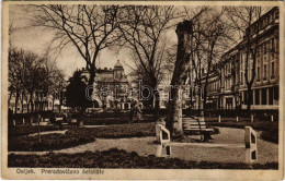 T2/T3 1929 Eszék, Essegg, Osijek; Preradovicevo Setaliste / Preradović's Promenade, Park (EK) - Unclassified