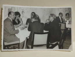 Delcampe - Wedding Restaurant Arabic Arabian Egypt Cairo? To Identify. Azim El Din Sadek With Malek El Kattan - Vile Hilton 1961 ? - Hochzeiten