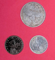 Monnaie, Nouvelle Calédonie, 5 Francs 1952 Union Française, 10 Francs 1977, 1 Franc 1983, LOT DE 3 MONNAIES - Nuova Caledonia