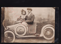 Photo Montage Trucage - Voiture - Surréalisme - Fotokaart - Kirmes