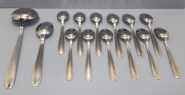 -12 CUILLERES A SOUPE 1 LOUCHE 1 CUILLERE A SAUCE DEGRENNE INOX TABLE     E - Löffel