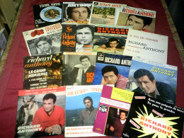 COLLECTION   DE  28  /  45 TOURS  TOURS  DIFFERENTS DE  RICHARD ANTHONY - Collections Complètes