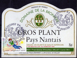 ETIQUETTES + TIMBRE OBLITERE -Philex Jeunes -Gros Plan Nantais - Briefmarken