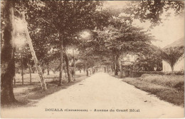 Delcampe - PC DOUALA AVENUE DU GRAND HOTEL CAMEROON (a27986) - Kamerun
