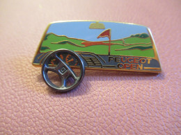 Insigne/ Pin's/ Sport/ GOLF/ PEUGEOT Open /Arthus Bertrand -Paris / Vers 1980       INS253 - Golf