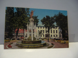 Delcampe - QUEBEC CANADA AMERIQUE LE MONUMENT DE LA FOI A LA PLACE D'ARMES CP FORMAT CPA - Québec - La Cité