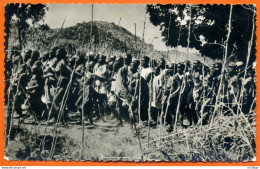 CSM : Collection Afrique Noire : Scènes De Danse : Groupe D'Hommes En Train De Danser - Non Classificati