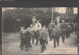 29 - PLOUGASTEL DAOULAS - La Procession - Les Petits Gas Du Pays Portant L' Enfant Jésus - Plougastel-Daoulas