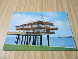 Groeten Uit Delfzijl (Pays-Bas).Het " Eemshotel ". - Delfzijl